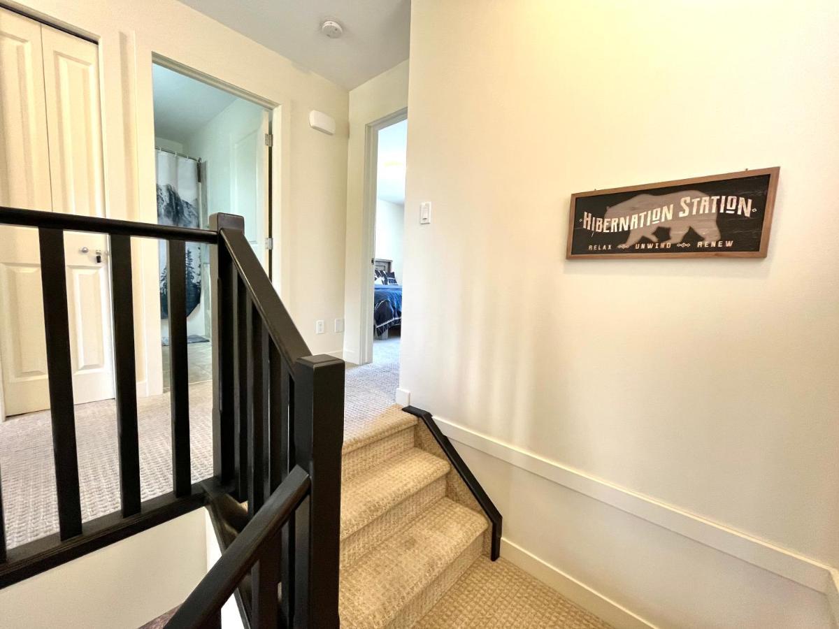 Perfect Base Invermere 3Bd Townhouse Mt Views With Garage Extérieur photo